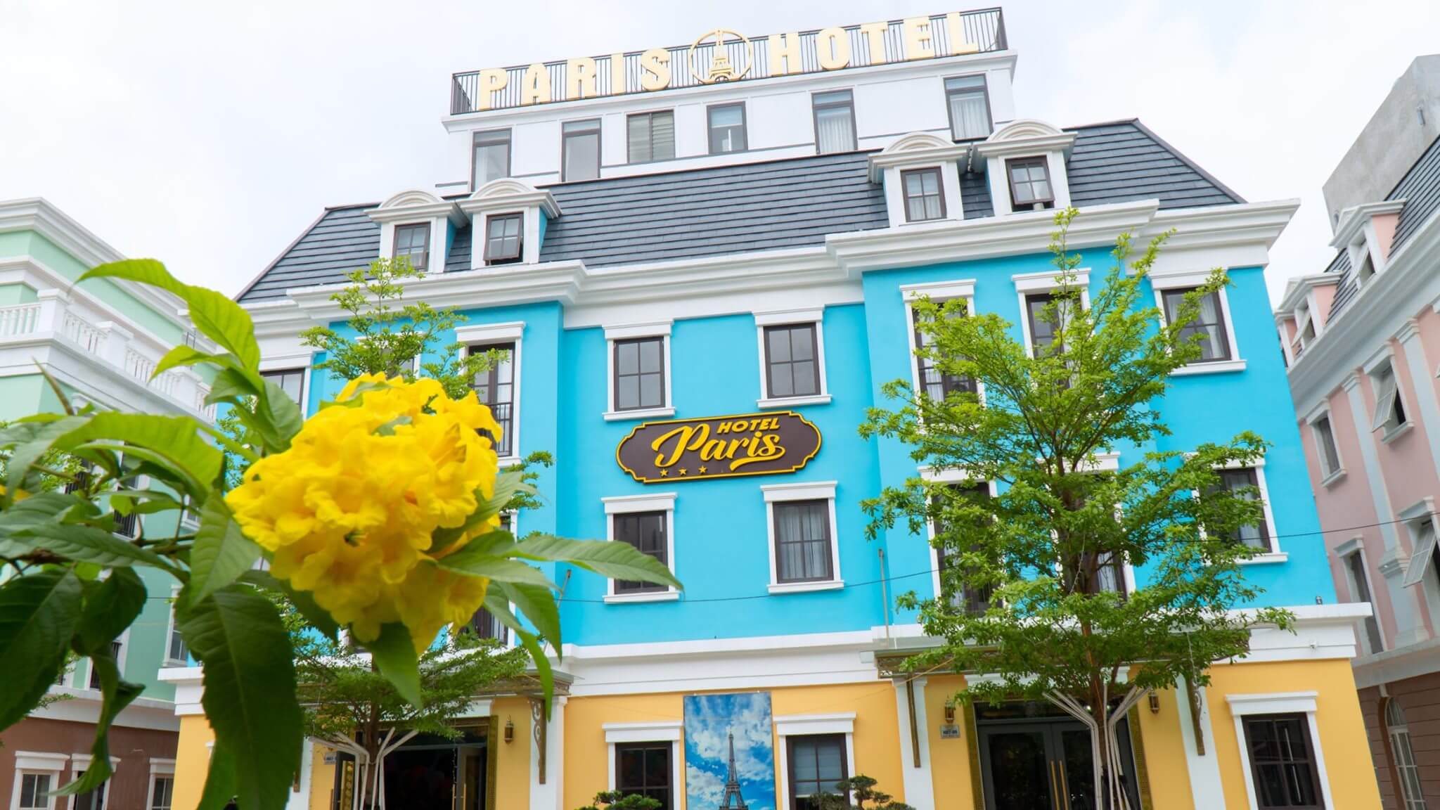 CHỤP NGOẠI CẢNH: KHÁCH SẠN PARIS HOTEL